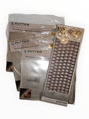 Zutter Supplies including 4 packages of 8x8 sheet protectors & 1 package of wire